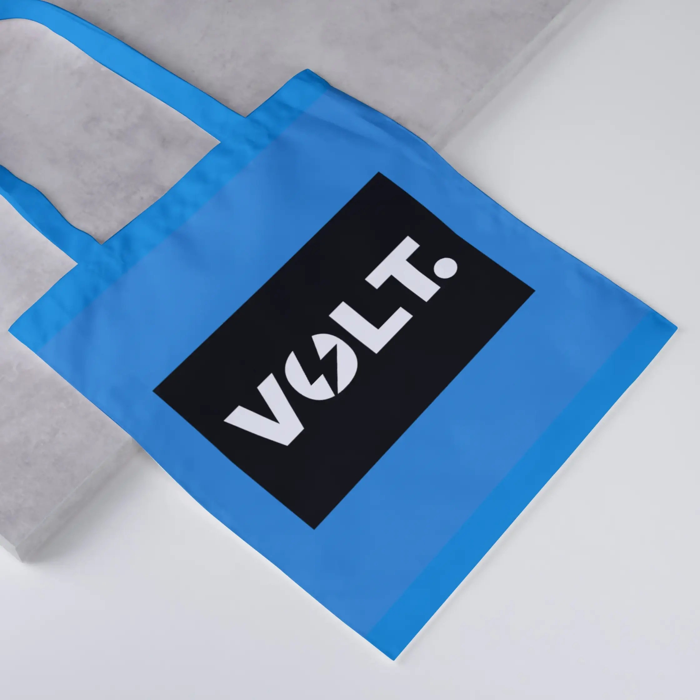 Tote Bag Free Volt Typography Logo Mockup