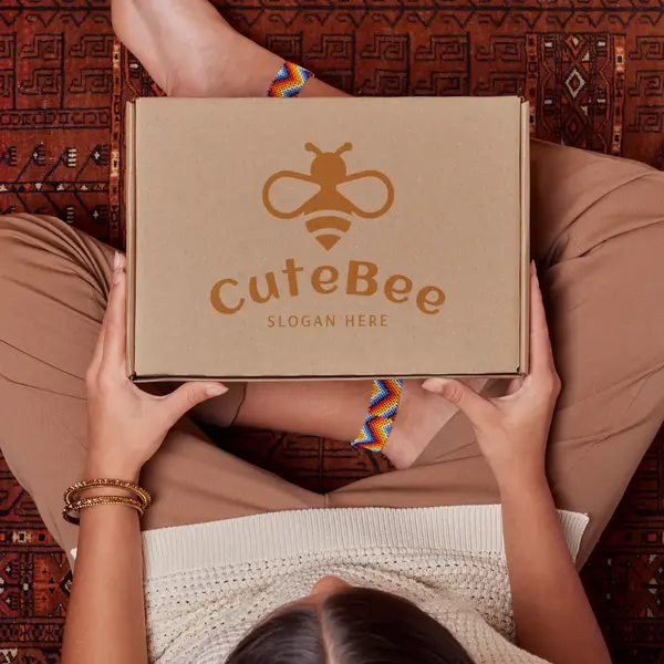 Box Adorable Back Bee Logo Mockup